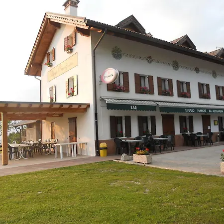 Rifugio Pranolz بيت ضيافة