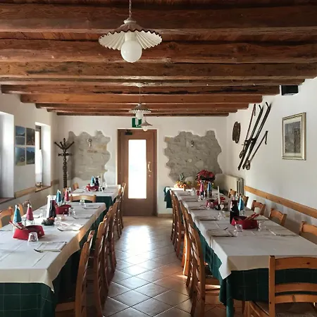 Vendégház Rifugio Pranolz 4*